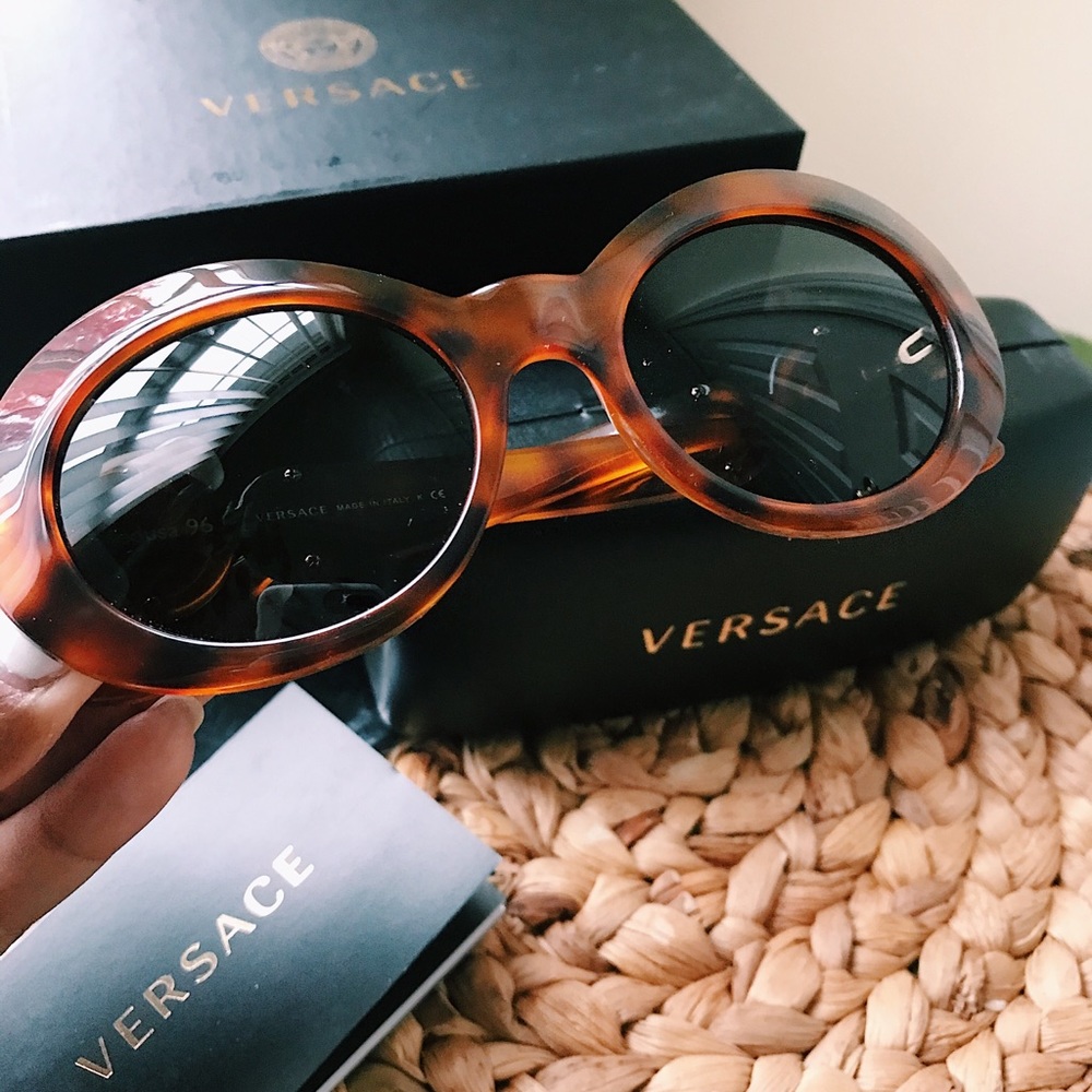 Versace Sunglasses - Picture 4 of 5